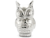 A wise decoration that is sure to turn heads, the owl’s dramatic beauty is emphasized by its sleek finish.